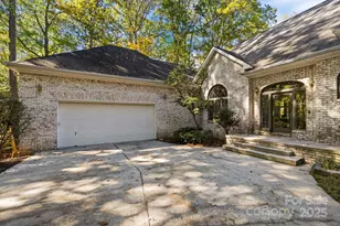 14816 Lonesome Oak Cir, Charlotte, NC 28278 - Photo 4