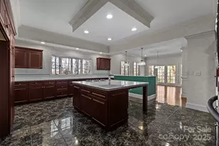 14816 Lonesome Oak Cir, Charlotte, NC 28278 - Photo 12