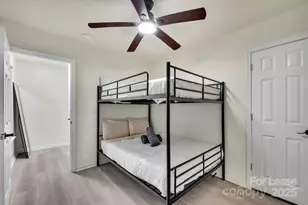 2030 Vinton St, Charlotte, NC 28216 - Photo 12