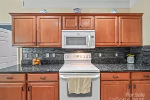 11761 Crossroads Pl, Concord, NC 28025 - Photo 14