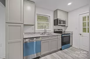 1833 Maxton Ave, Gastonia, NC 28052 - Photo 6