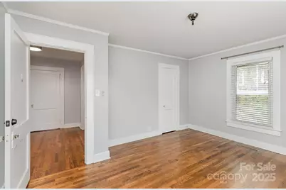 515 S Ashe Avenue, Newton, NC 28658 - Photo 18