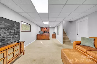 651 25th Avenue NW, Hickory, NC 28601 - Photo 26