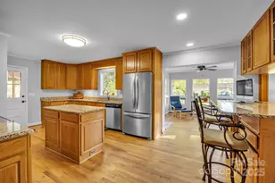 651 25th Ave NW, Hickory, NC 28601 - Photo 12