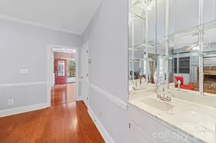 5224 Silchester Ln, Charlotte, NC 28215 - Photo 14