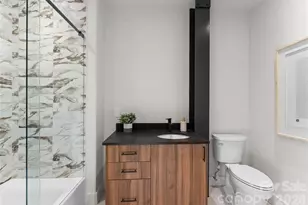 421 Marsh Rd, Charlotte, NC 28209 - Photo 12