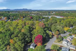 664 Tryon Pl, Gastonia, NC 28054 - Photo 2