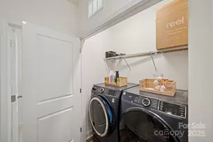 2318 Magnolia Blossom Wy, Charlotte, NC 28211 - Photo 28