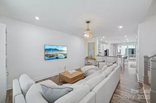 2318 Magnolia Blossom Wy, Charlotte, NC 28211 - Photo 16