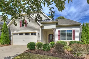 748 Bearcamp Way, Fort Mill, SC 29715 - Photo 2