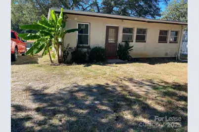 327 39th Street Place SW, Hickory, NC 28602 - Photo 2