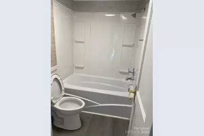 327 39th Street Place SW, Hickory, NC 28602 - Photo 10