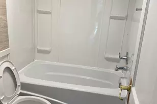 327 39th St Pl SW, Hickory, NC 28602 - Photo 10