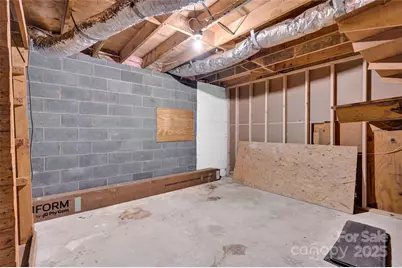 2422 Messer Street, Valdese, NC 28690 - Photo 34