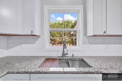 2422 Messer Street, Valdese, NC 28690 - Photo 14