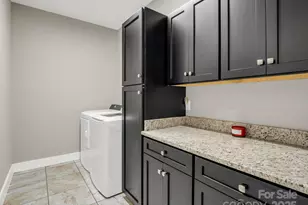 5588 Table View Ln, Lenoir, NC 28645 - Photo 18