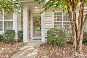 1115 Drummond Ln, Matthews, NC 28104 - Photo 2