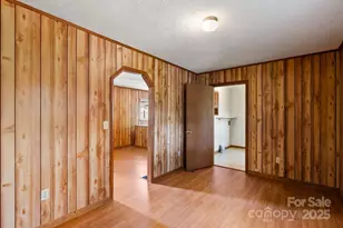 83 Flint St, Canton, NC 28716 - Photo 6