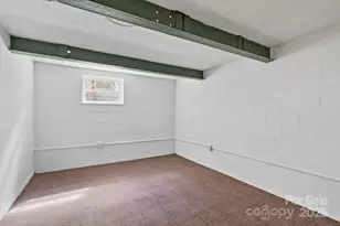 83 Flint St, Canton, NC 28716 - Photo 18