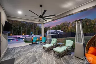 15700 Youngblood Rd, Charlotte, NC 28278 - Photo 32