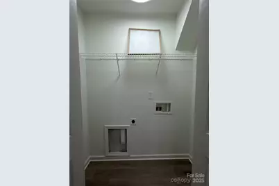 2617 Meadow Knoll Drive, Charlotte, NC 28269 - Photo 10