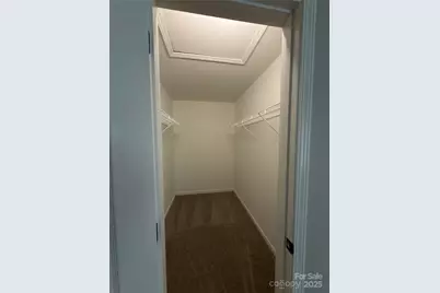 2617 Meadow Knoll Drive, Charlotte, NC 28269 - Photo 6