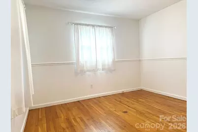 3157 28th Street NE, Hickory, NC 28601 - Photo 32