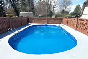 3157 28th St NE, Hickory, NC 28601 - Photo 8