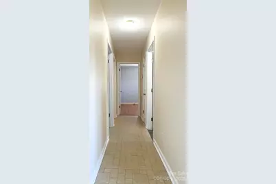 3157 28th Street NE, Hickory, NC 28601 - Photo 30