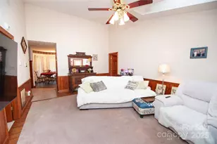 482 Forest Park Dr, Hendersonville, NC 28792 - Photo 22