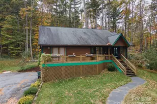 482 Forest Park Dr, Hendersonville, NC 28792 - Photo 2