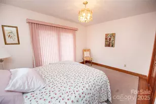 482 Forest Park Dr, Hendersonville, NC 28792 - Photo 16