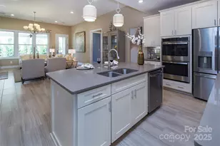 8949 Silver Springs Ct, Charlotte, NC 28215 - Photo 2