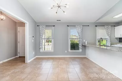 5201 Poplar Springs Drive, Charlotte, NC 28269 - Photo 12