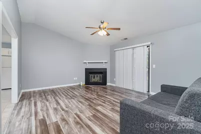 5201 Poplar Springs Drive, Charlotte, NC 28269 - Photo 6