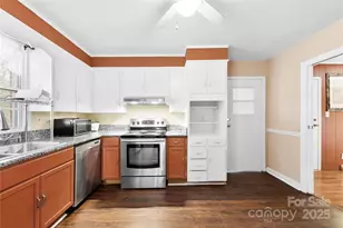 3220 Wiseman Dr, Charlotte, NC 28227 - Photo 4