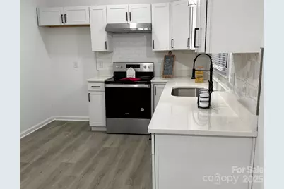 425 Acorn Oaks Drive, Salisbury, NC 28146 - Photo 8