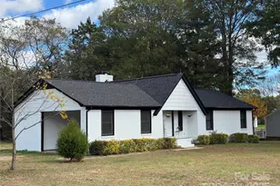 425 Acorn Oaks Dr, Salisbury, NC 28146 - Photo 4