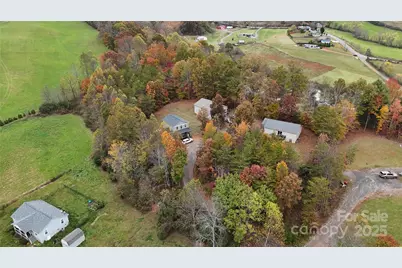 117 Tomato Town Road, Leicester, NC 28748 - Photo 2