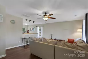 7 Diamond Hill Ct, Greer, SC 29651 - Photo 6
