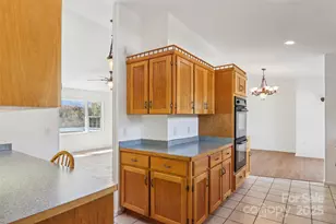 7 Crystal Ln, Waynesville, NC 28785 - Photo 12