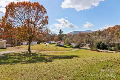 7 Crystal Lane, Waynesville, NC 28785 - Photo 2