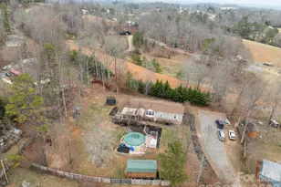 14 Harkins Ln, Marshall, NC 28753 - Photo 38