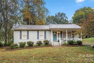 374 Efird St, Gastonia, NC 28054 - Photo 2