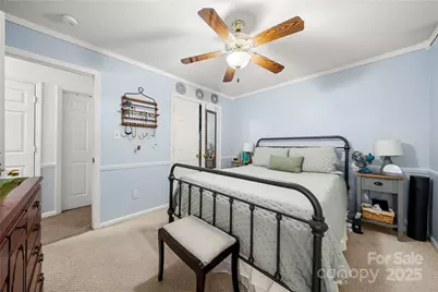 374 Efird Street, Gastonia, NC 28054 - Photo 10