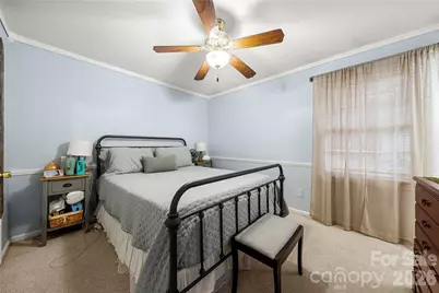 374 Efird Street, Gastonia, NC 28054 - Photo 10