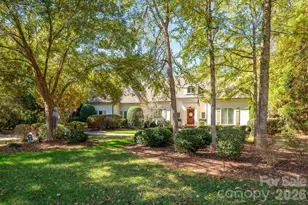 6042 Foggy Glen Pl, Matthews, NC 28104 - Photo 2