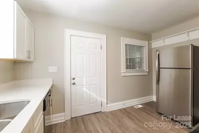 3706 Avalon Avenue, Charlotte, NC 28208 - Photo 8