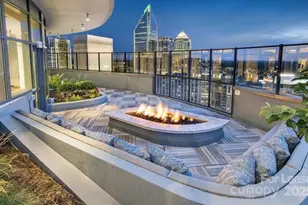 225 S Poplar St, Charlotte, NC 28202 - Photo 10