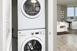 225 S Poplar St, Charlotte, NC 28202 - Photo 34